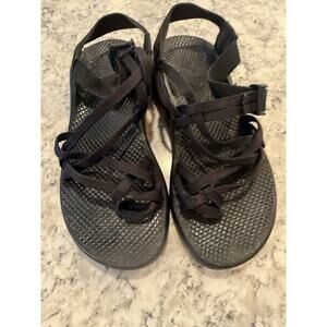 Chaco Women’s 8 Black Strappy Sandals Vibram Sole Outdoor Hiking Water Shoe